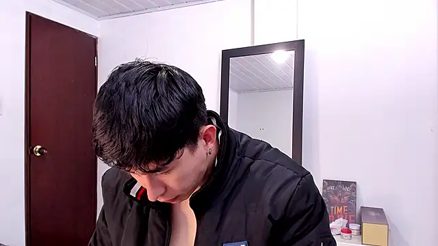 Snapshot of setsuna10 chatting on 01/26/25, 12:48 setsuna10 online show from 01/26/25, 12:48