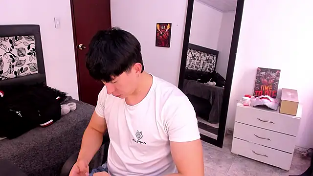 Snapshot of setsuna10 chatting on 03/15/25, 08:21 setsuna10 online show from 03/15/25, 08:21