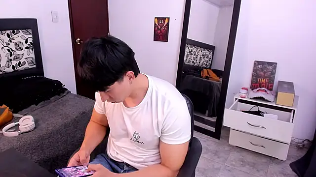 Snapshot of setsuna10 chatting on 03/15/25, 11:28 setsuna10 online show from 03/15/25, 11:28