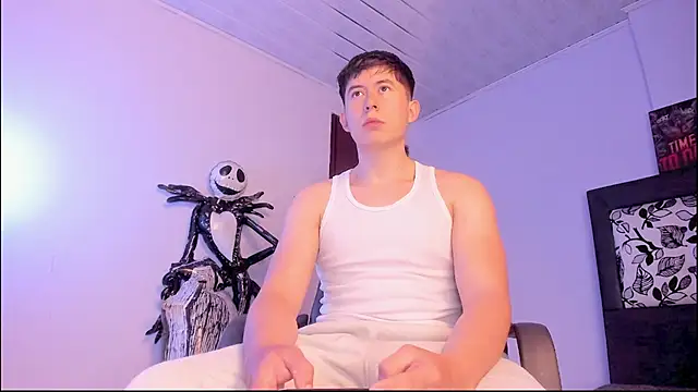 Snapshot of setsuna10 chatting on 11/13/25, 11:47 setsuna10 online show from 11/13/25, 11:47