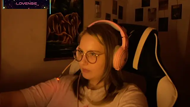 Snapshot of JacyWinslat chatting on 10/06/25, 07:44 JacyWinslat online show from 10/06/25, 07:44