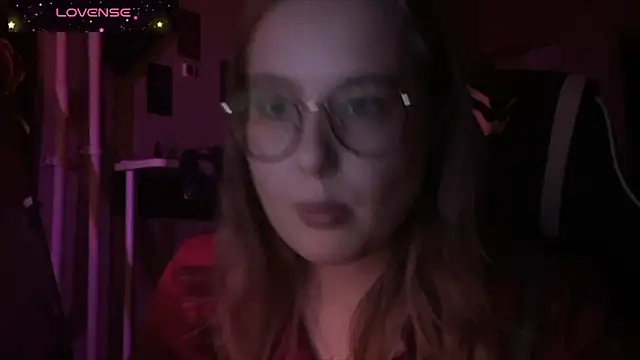 Snapshot of JacyWinslat chatting on 11/12/25, 07:46 JacyWinslat online show from 11/12/25, 07:46