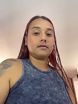 Cafeziitha02 online show from 11/11/25, 07:36