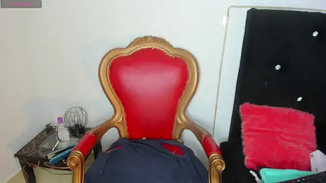 Snapshot of AmeliaThompsonTaboo chatting on 10/03/25, 01:41 AmeliaThompsonTaboo online show from 10/03/25, 01:41