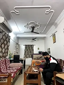 Snapshot of John_desihunk chatting on 11/26/25, 05:25 John desihunk online show from 11/26/25, 05:25