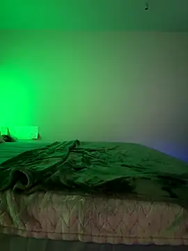 RainFallzxxz online show from 11/06/25, 02:18