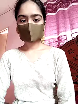 Arisha- online show from 10/28/25, 09:24