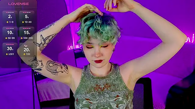 School Love online show from 01/30/25, 01:21