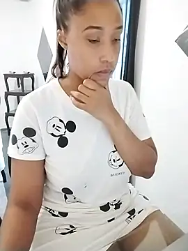 LadyEbonyX online show from 02/17/25, 07:42