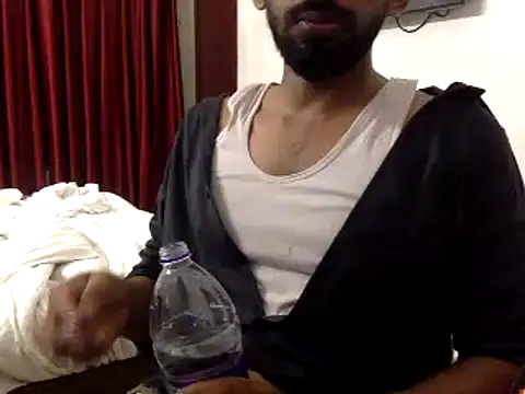 Snapshot of ASIF_F chatting on 01/22/25, 01:53 ASIF F online show from 01/22/25, 01:53
