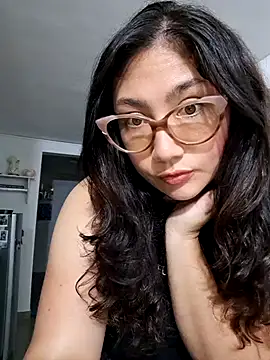 Mia Ruiz online show from 02/01/25, 02:47