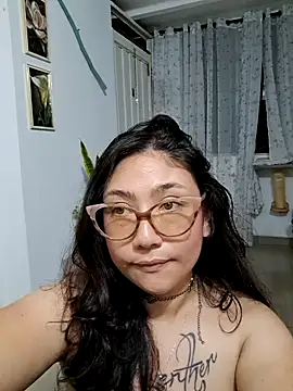 Mia Ruiz online show from 02/01/25, 05:49