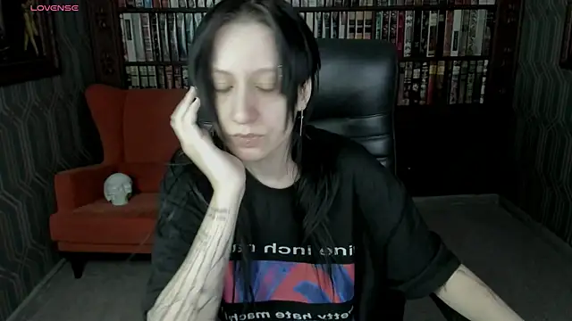 Medusa  Gorgona online show from 10/10/25, 10:14