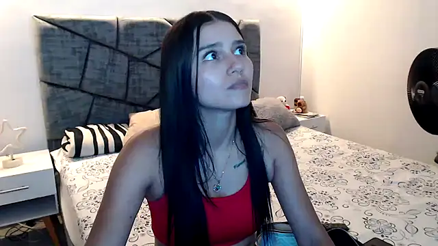 cloe fox online show from 11/23/25, 12:10