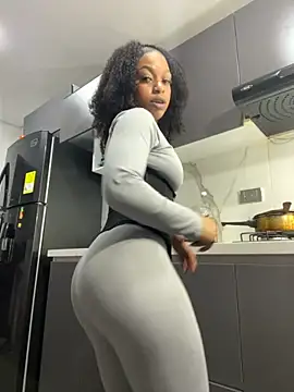 Snapshot of Melany_Williams chatting on 10/09/25, 01:58 Melany Williams online show from 10/09/25, 01:58