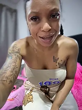 Snapshot of Melany_Williams chatting on 11/08/25, 02:23 Melany Williams online show from 11/08/25, 02:23