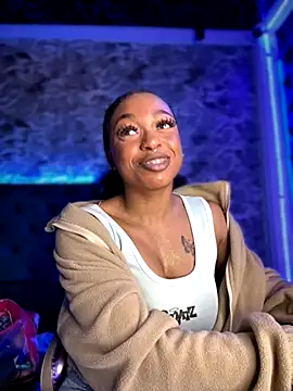 Snapshot of Melany_Williams chatting on 11/19/25, 01:11 Melany Williams online show from 11/19/25, 01:11