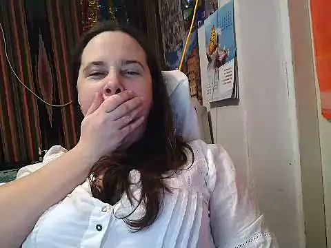 Snapshot of Cora_Maro chatting on 03/07/25, 02:34 Cora Maro online show from 03/07/25, 02:34