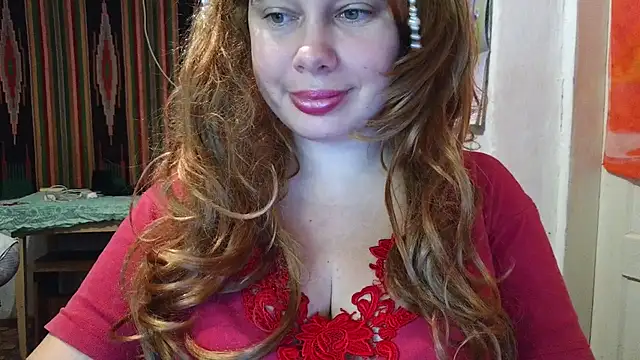 Snapshot of Cora_Maro chatting on 09/26/25, 11:03 Cora Maro online show from 09/26/25, 11:03