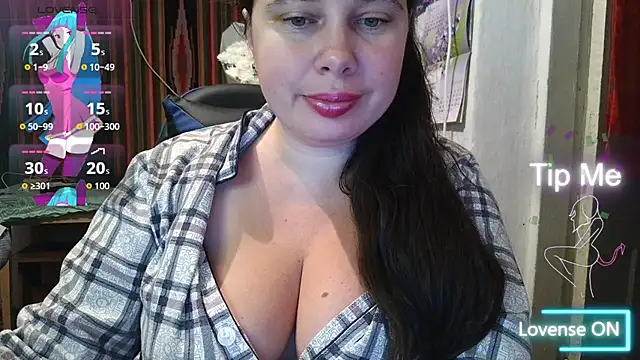 Snapshot of Cora_Maro chatting on 09/26/25, 11:53 Cora Maro online show from 09/26/25, 11:53