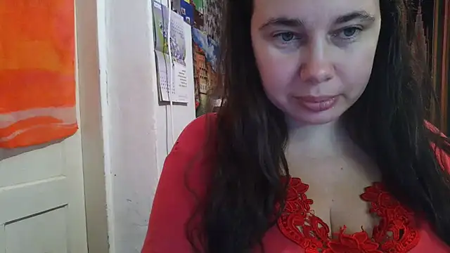 Cora Maro online show from 10/16/25, 12:44