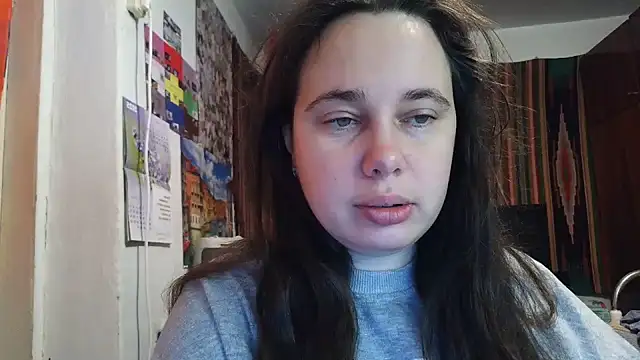 Cora Maro online show from 10/22/25, 06:13