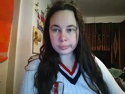 Cora Maro online show from 11/10/25, 12:31