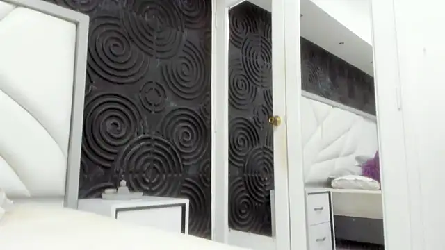 AbigailWilliams  online show from 10/25/25, 01:07