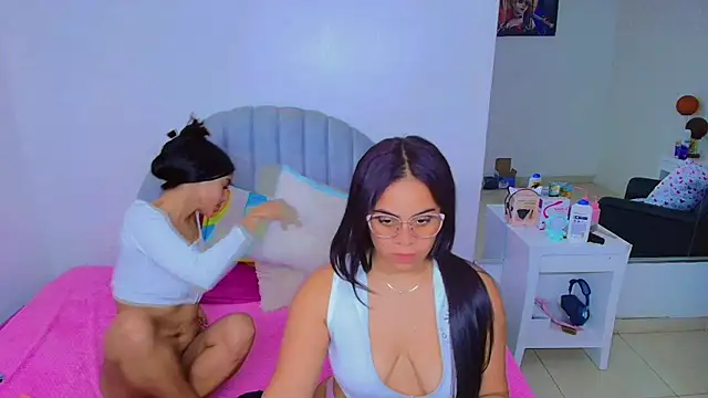 Snapshot of charlotte_0309 chatting on 09/14/25, 10:03 charlotte 0309 online show from 09/14/25, 10:03