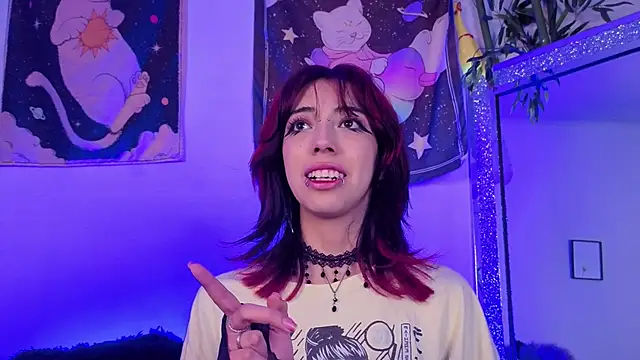 Nyx nayla online show from 11/09/25, 01:53