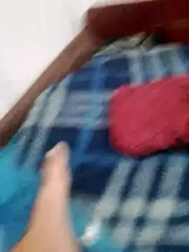 Leovmli online show from 10/14/25, 10:43