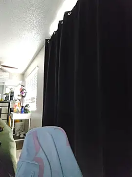 DevilDahm online show from 10/28/25, 08:33