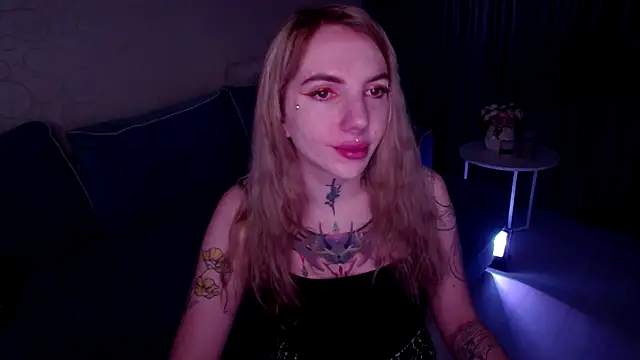 AnneTenet online show from 10/10/25, 07:18