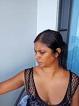 Snapshot of Sensual_indian7 chatting on 03/13/25, 12:46 Sensual indian7 online show from 03/13/25, 12:46