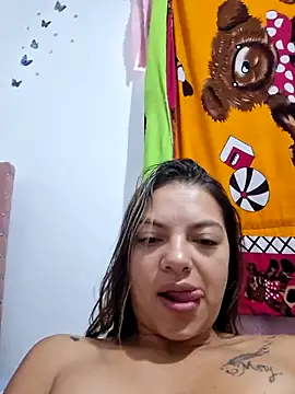 Snapshot of Daila_20_ chatting on 10/30/25, 02:07 Daila 20 online show from 10/30/25, 02:07