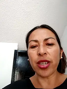 Snapshot of MARIANA-12_ chatting on 02/03/25, 08:35 MARIANA-12 online show from 02/03/25, 08:35