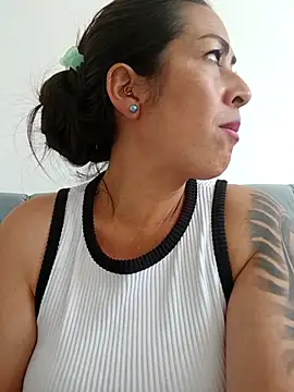 Snapshot of MARIANA-12_ chatting on 02/26/25, 07:05 MARIANA-12 online show from 02/26/25, 07:05