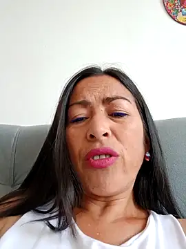 Snapshot of MARIANA-12_ chatting on 03/01/25, 02:44 MARIANA-12 online show from 03/01/25, 02:44