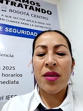 Snapshot of MARIANA-12_ chatting on 10/01/25, 12:44 MARIANA-12 online show from 10/01/25, 12:44
