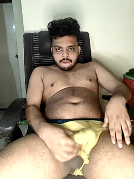 Snapshot of Mr_Handsome_hunk chatting on 10/12/25, 07:46 Mr Handsome hunk online show from 10/12/25, 07:46