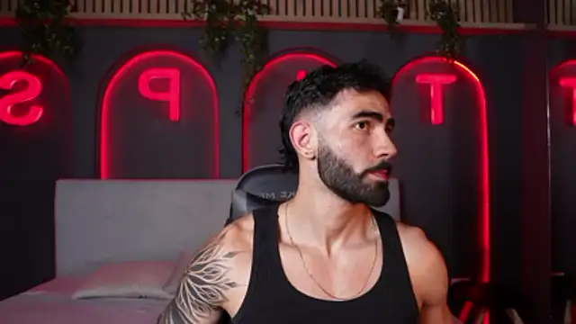 Austin bolt online show from 10/21/25, 02:23