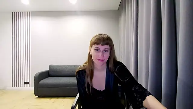 Snapshot of Daniella_Lorente chatting on 12/30/24, 11:49 Daniella Lorente online show from 12/30/24, 11:49