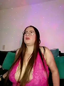 soofy   online show from 10/29/25, 02:47