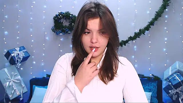 Snapshot of showmeparadise chatting on 12/06/24, 06:15 showmeparadise online show from 12/06/24, 06:15