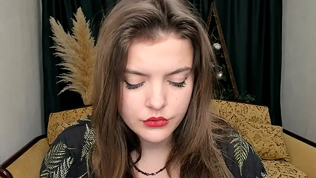 Snapshot of showmeparadise chatting on 02/05/25, 12:27 showmeparadise online show from 02/05/25, 12:27