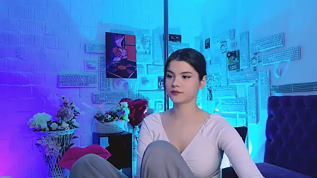 Snapshot of EvaThopson chatting on 02/19/25, 03:16 EvaThopson online show from 02/19/25, 03:16