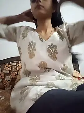 Snapshot of pikubaby chatting on 10/22/25, 06:40 pikubaby online show from 10/22/25, 06:40