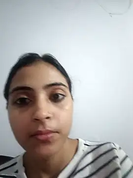 Snapshot of pikubaby chatting on 11/10/25, 08:19 pikubaby online show from 11/10/25, 08:19