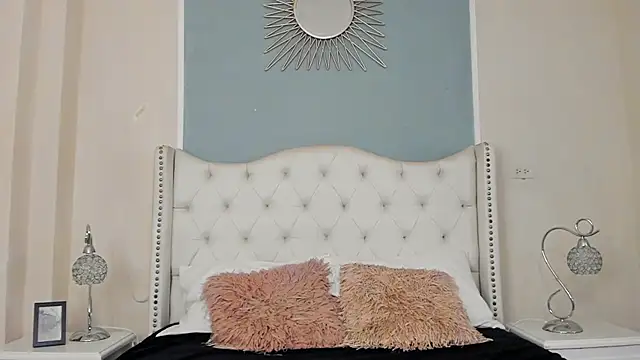 Snapshot of Ambar_Collingg chatting on 02/20/25, 05:18 Ambar Collingg online show from 02/20/25, 05:18
