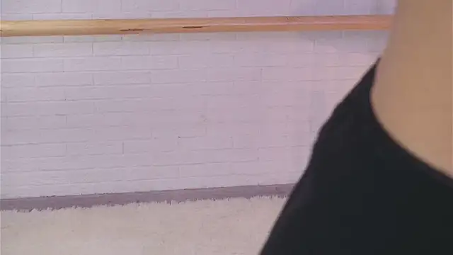 lylylovesyou online show from 01/06/25, 05:52